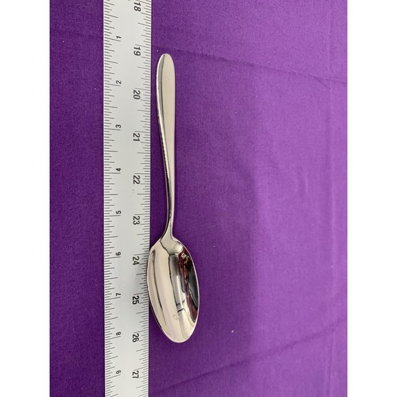 Sant Anurea Stainless Flatware Mascagni Oval Dessert Tablespoon Glossy - Picture 2 of 8